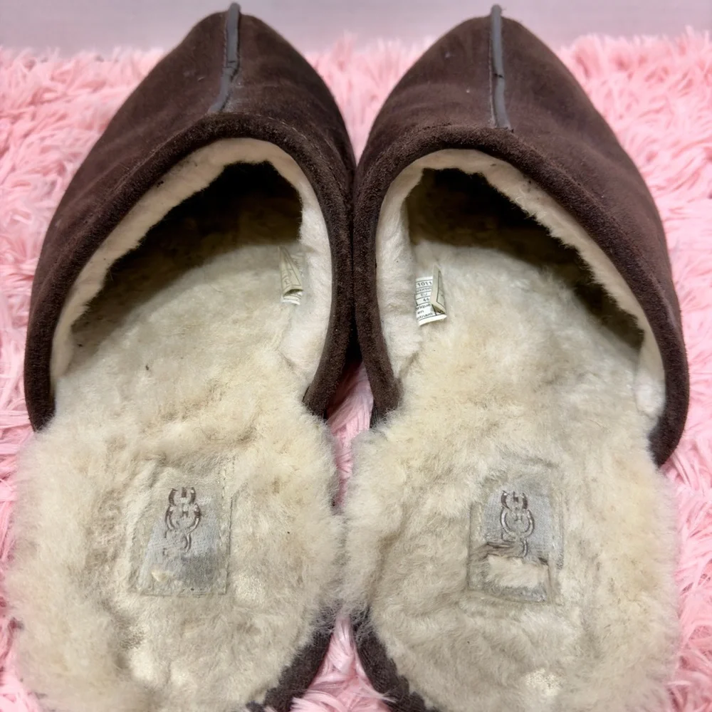 Ugg Scuff Suede Logo Men Slipper Sandal‎ Espresso Brown Dark Chocolate Sz 11 GUC